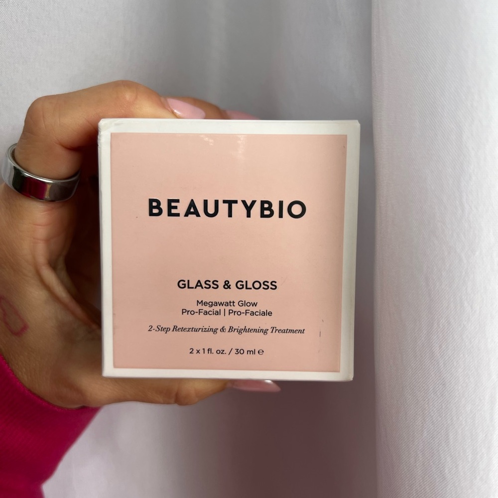 BEAUTYBIO Glass and Gloss Megawatt Glow Pro-Facial